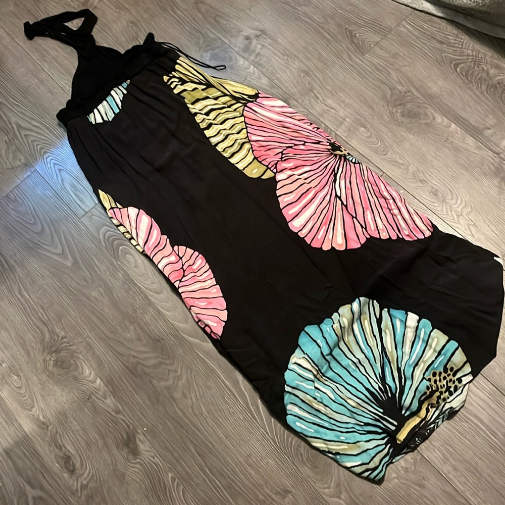🌻🌻Bebe Halter Floral Dress Large